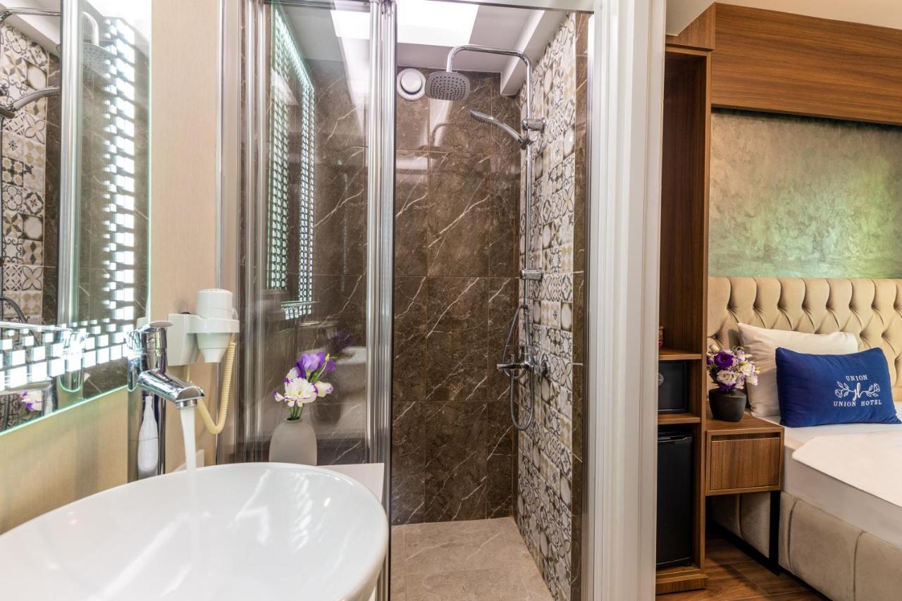 Union Hotel Port Истанбул Екстериор снимка