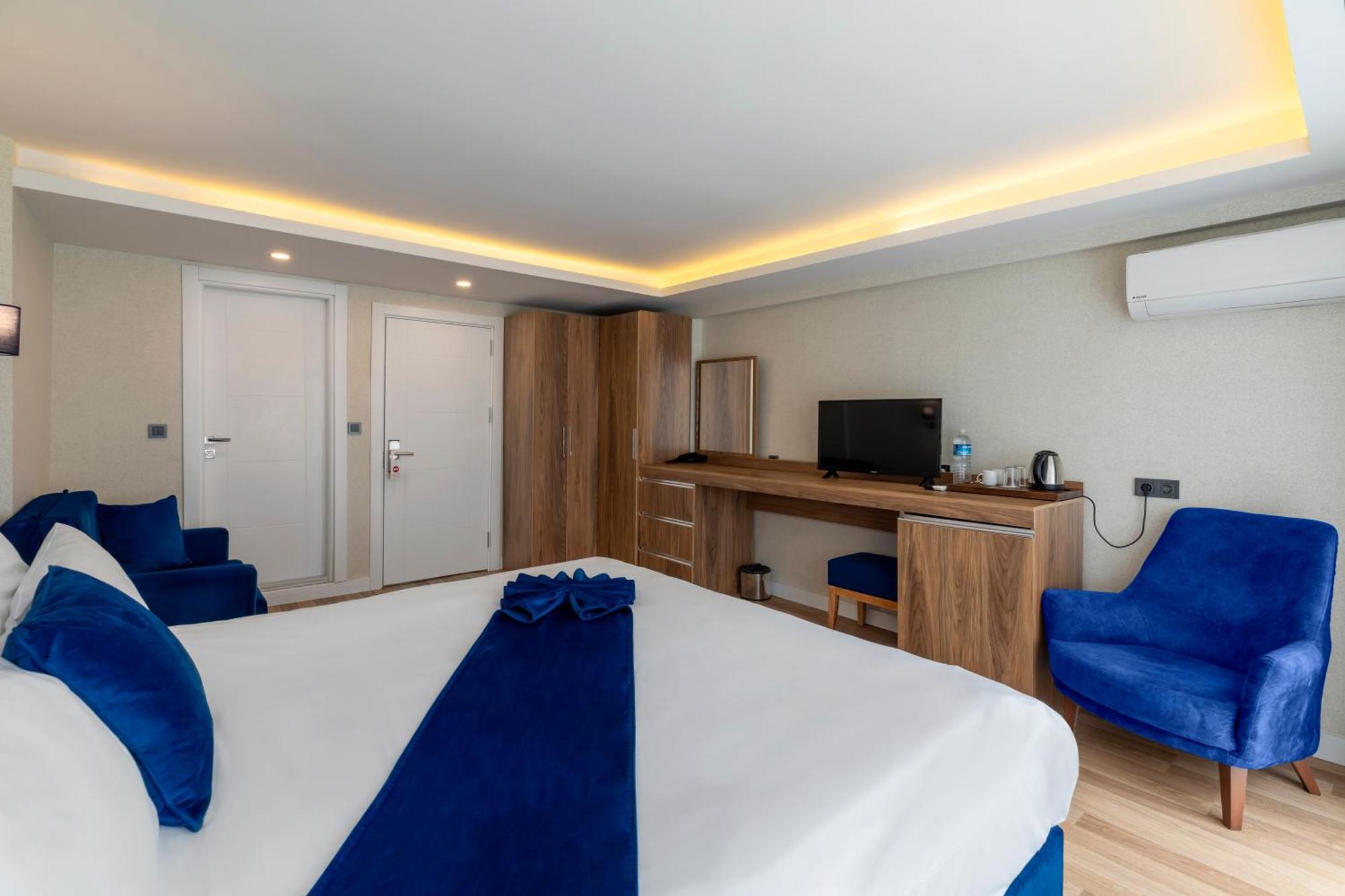 Union Hotel Port Истанбул Екстериор снимка
